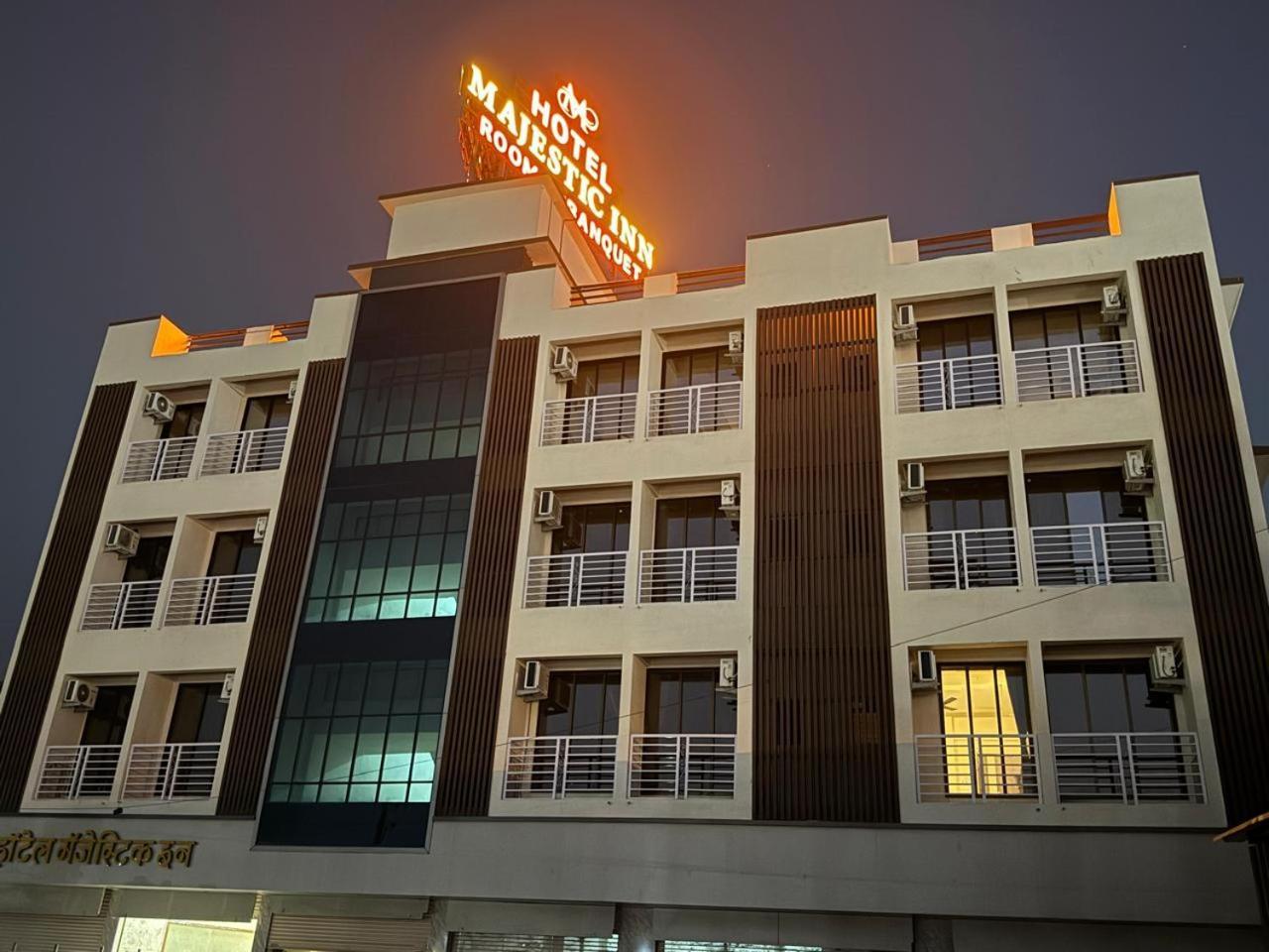 Majestic Inn Vasai Eksteriør billede